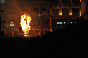 Trump effigy burning satan